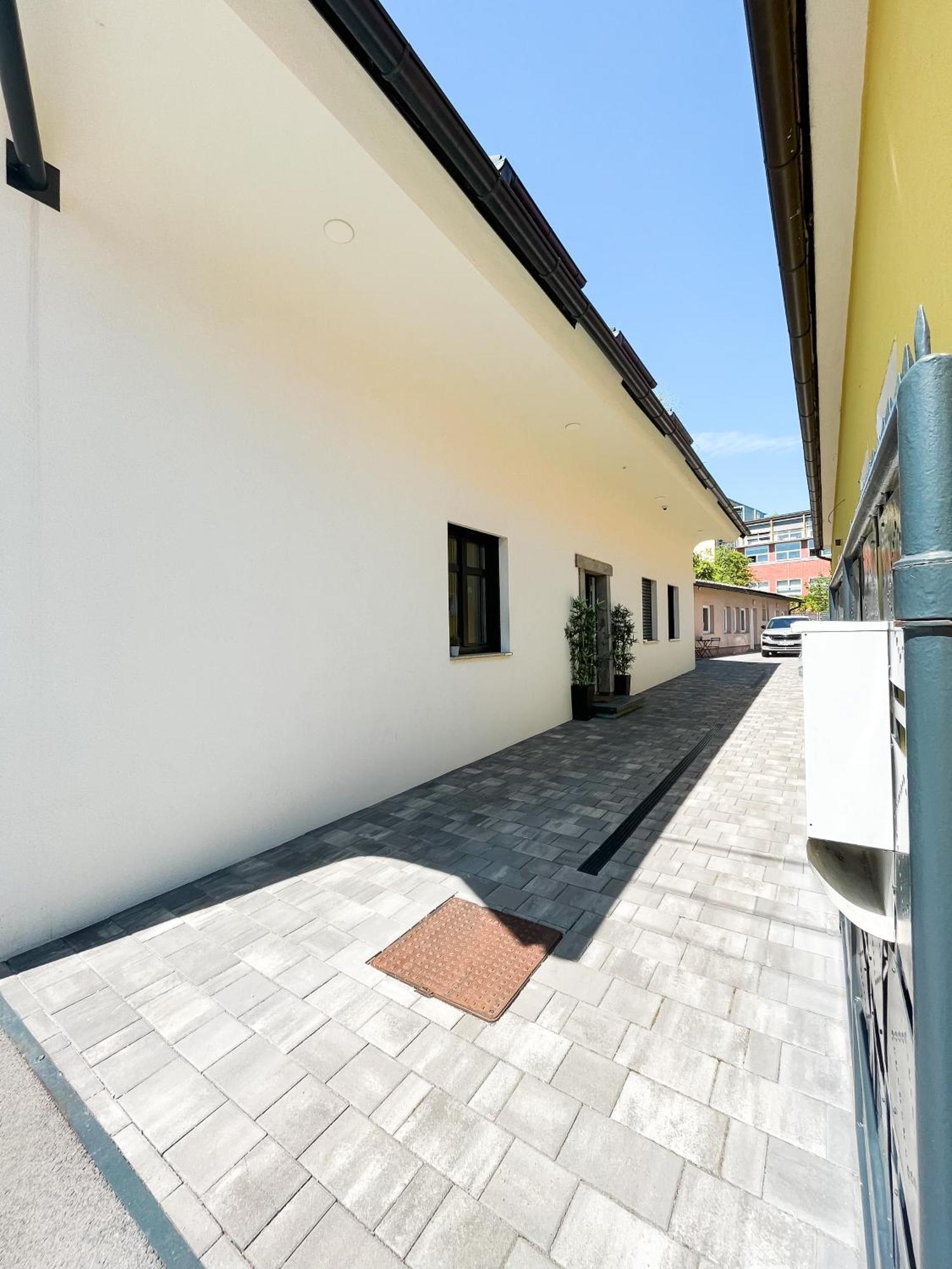 Anita'S Studio Apartments Ljubljana Exterior photo