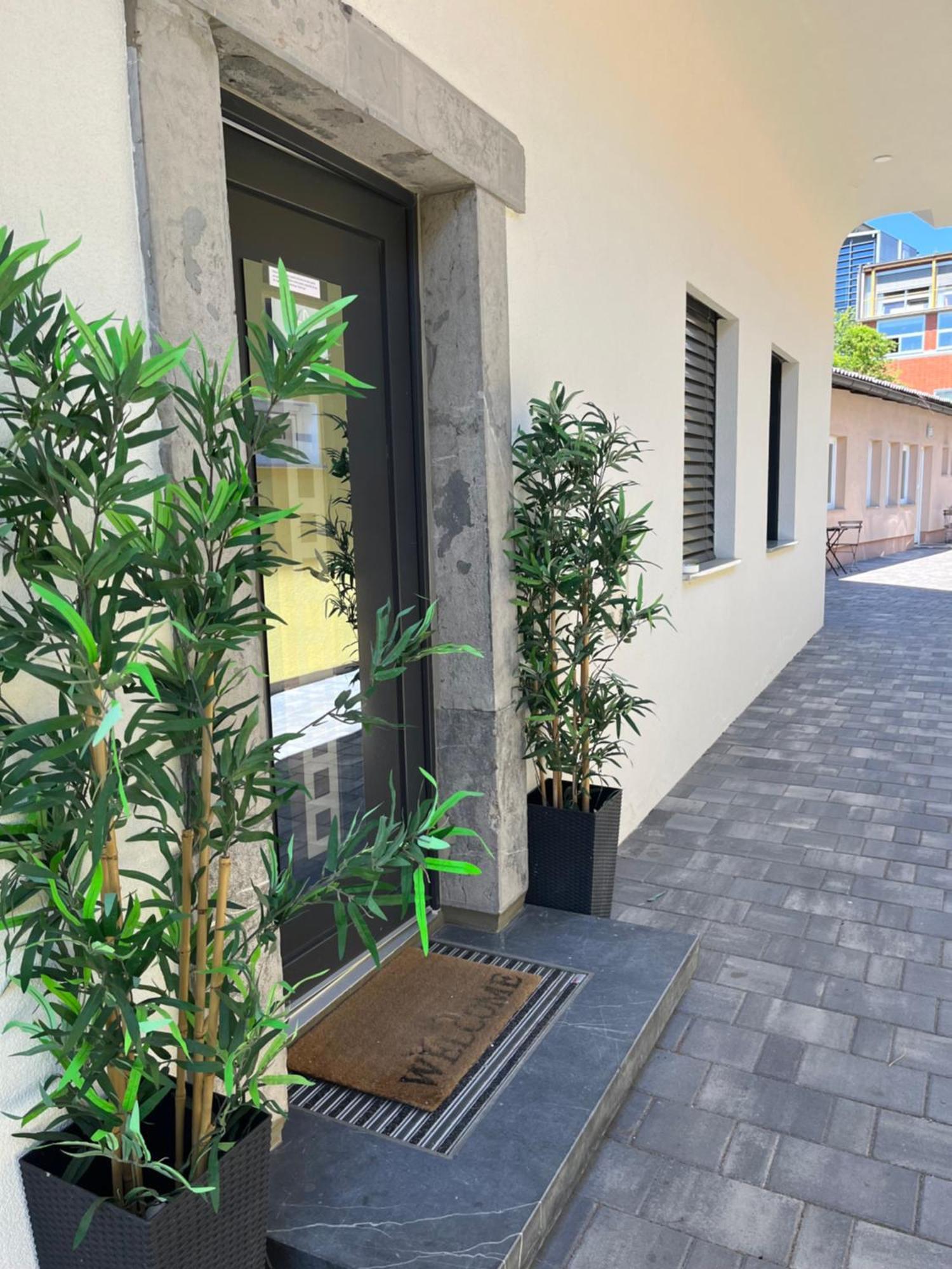 Anita'S Studio Apartments Ljubljana Exterior photo